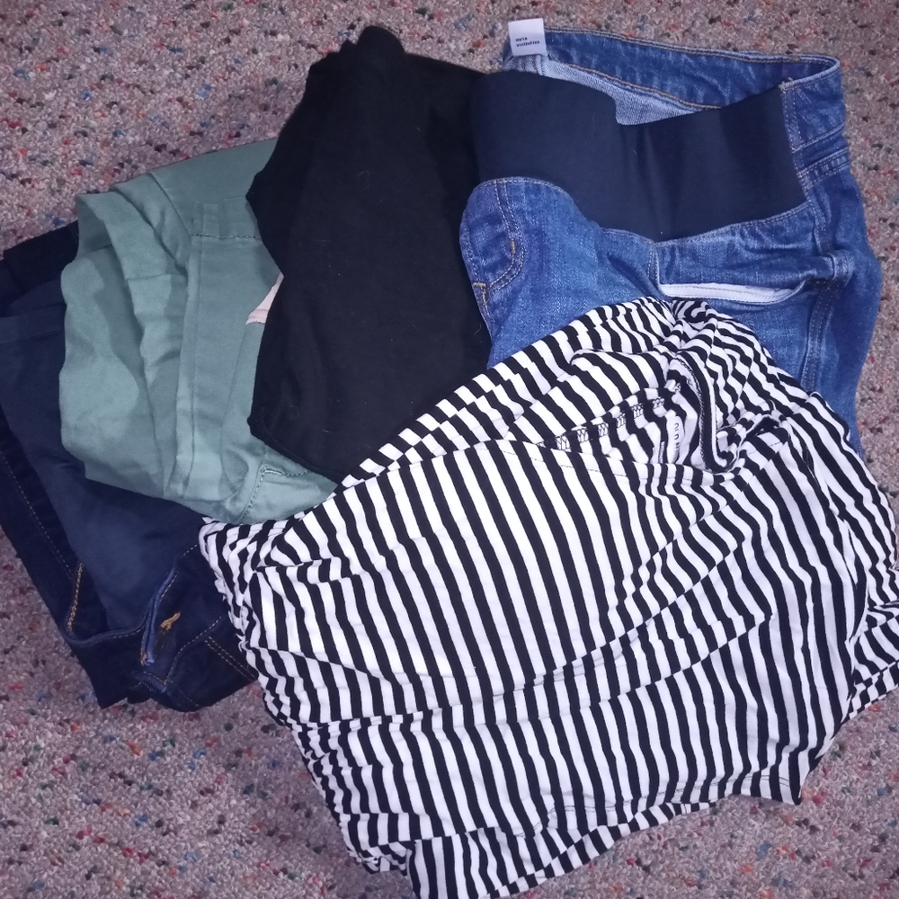 Old Navy Maternity lot
